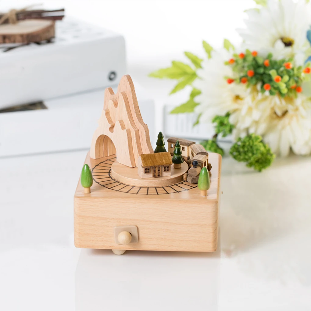 Wooden Carousel Music Box Orna - Snow Globe Musical recensione e prezzo