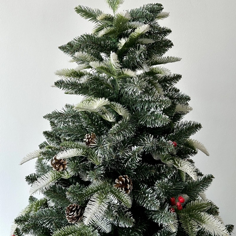 220cm High Quality Artificial  - Christmas Tree Artificial recensione e prezzo