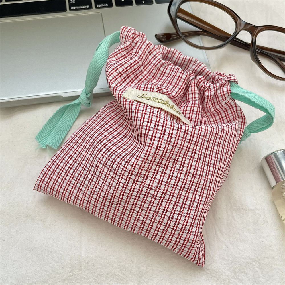 New Plaid Storage Drawstring B - Christmas Throw Blanket recensione e prezzo