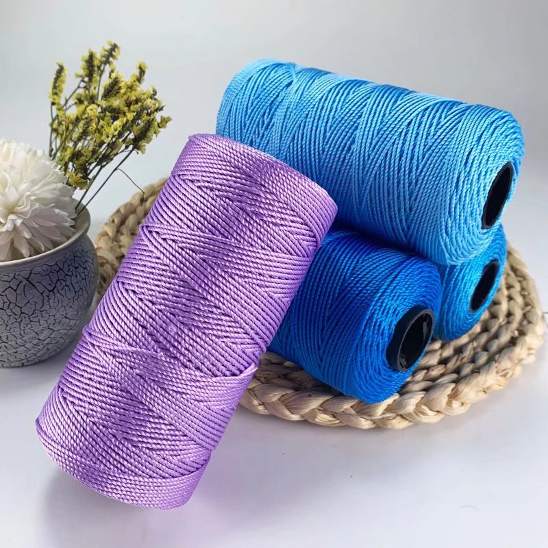 1Pcs 200m Crochet Yarn DIY Cra - Santa Hat Plush recensione e prezzo