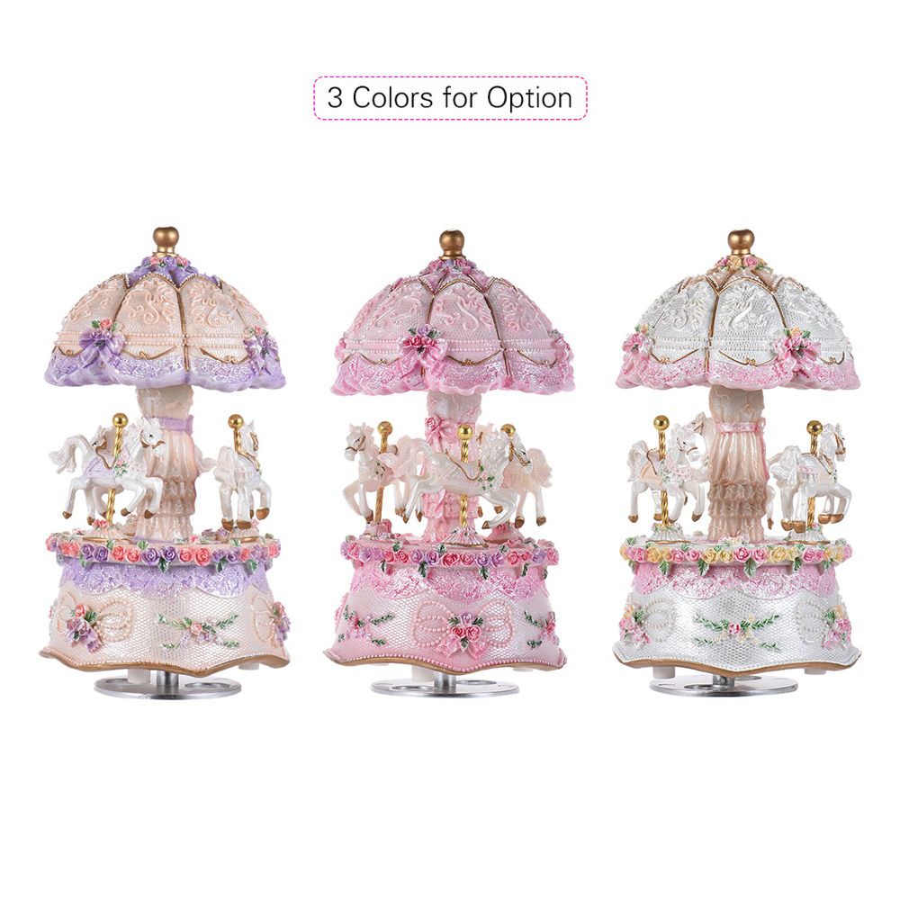 Luxury Dream 3-Horse Rotating  - Snow Globe Musical recensione e prezzo