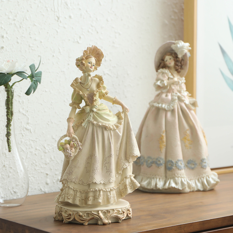 European Style Character Ornam - Nutcracker Figurine recensione e prezzo