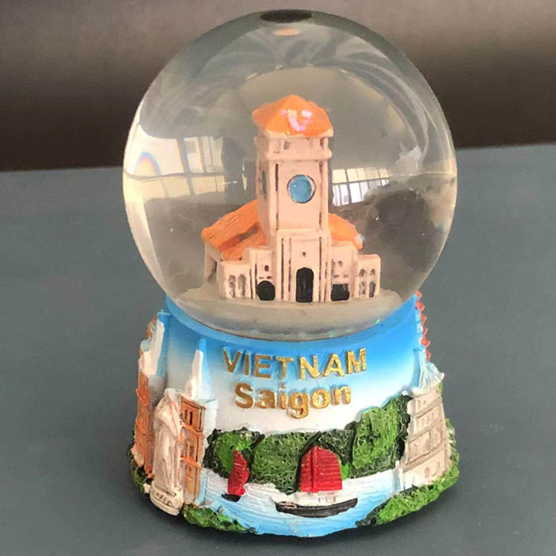 Exquisite Vietnamese Regional  - Snow Globe Musical recensione e prezzo