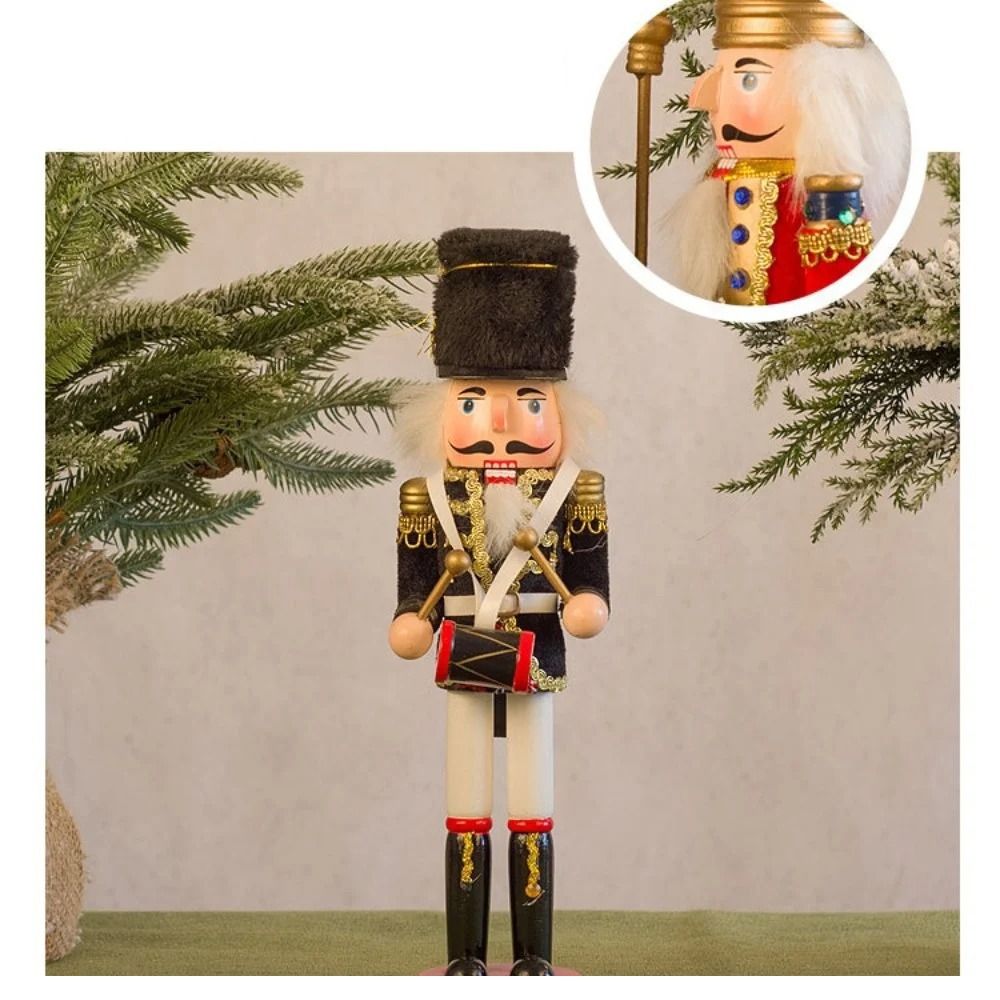 Merry Christmas Vintage Christ - Nutcracker Figurine recensione e prezzo