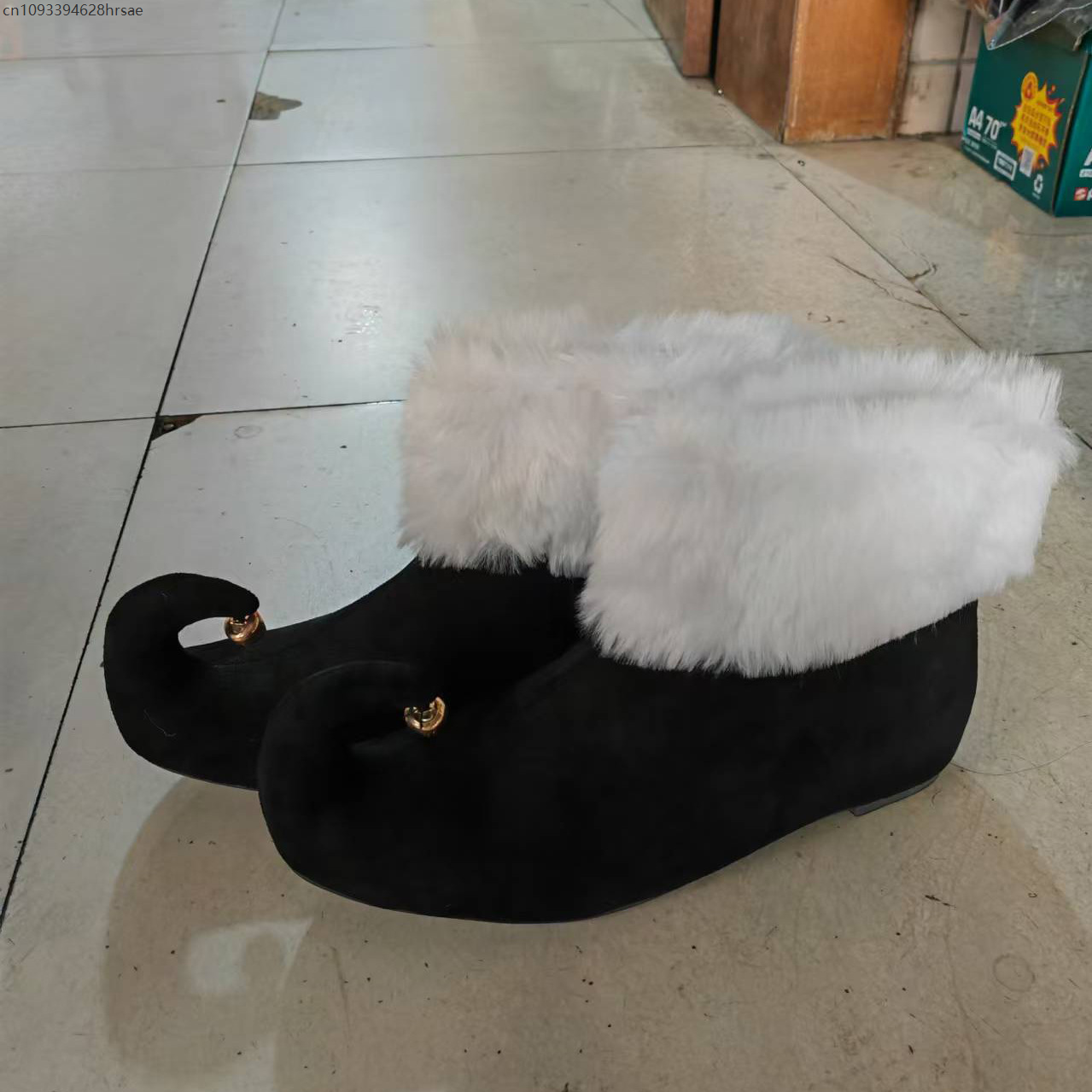 Christmas Suede Boots With Jin - Elf Costume Christmas recensione e prezzo