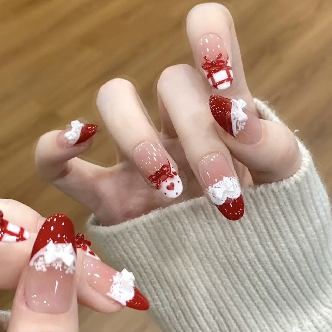 10pcs Handmade Press on Nails  - Christmas Throw Blanket recensione e prezzo