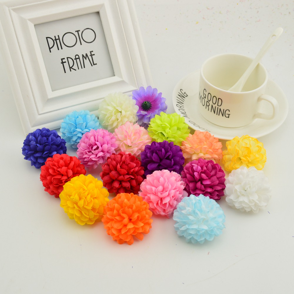 200PCS 5CM Silk Chrysanthemum  - Christmas Wreath Fake recensione e prezzo