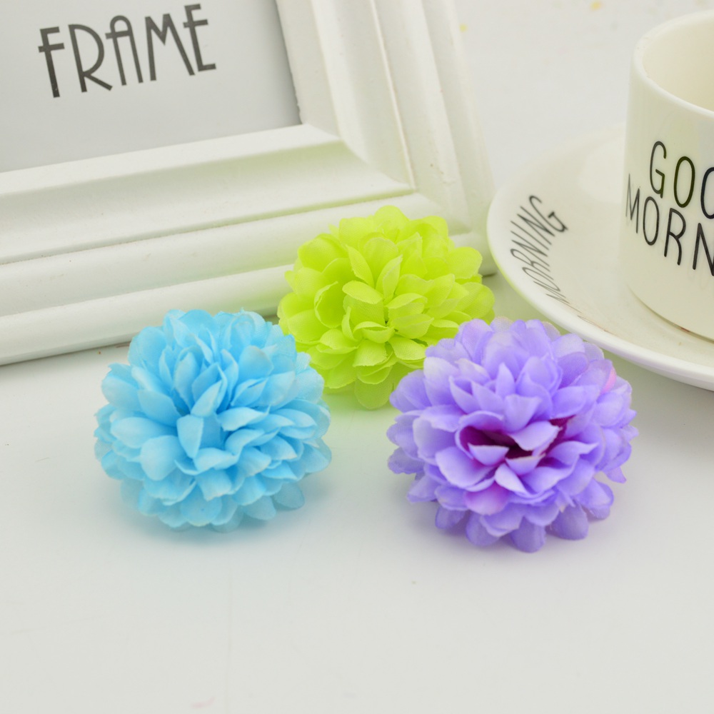 200PCS 5CM Silk Chrysanthemum  - Christmas Wreath Fake recensione e prezzo